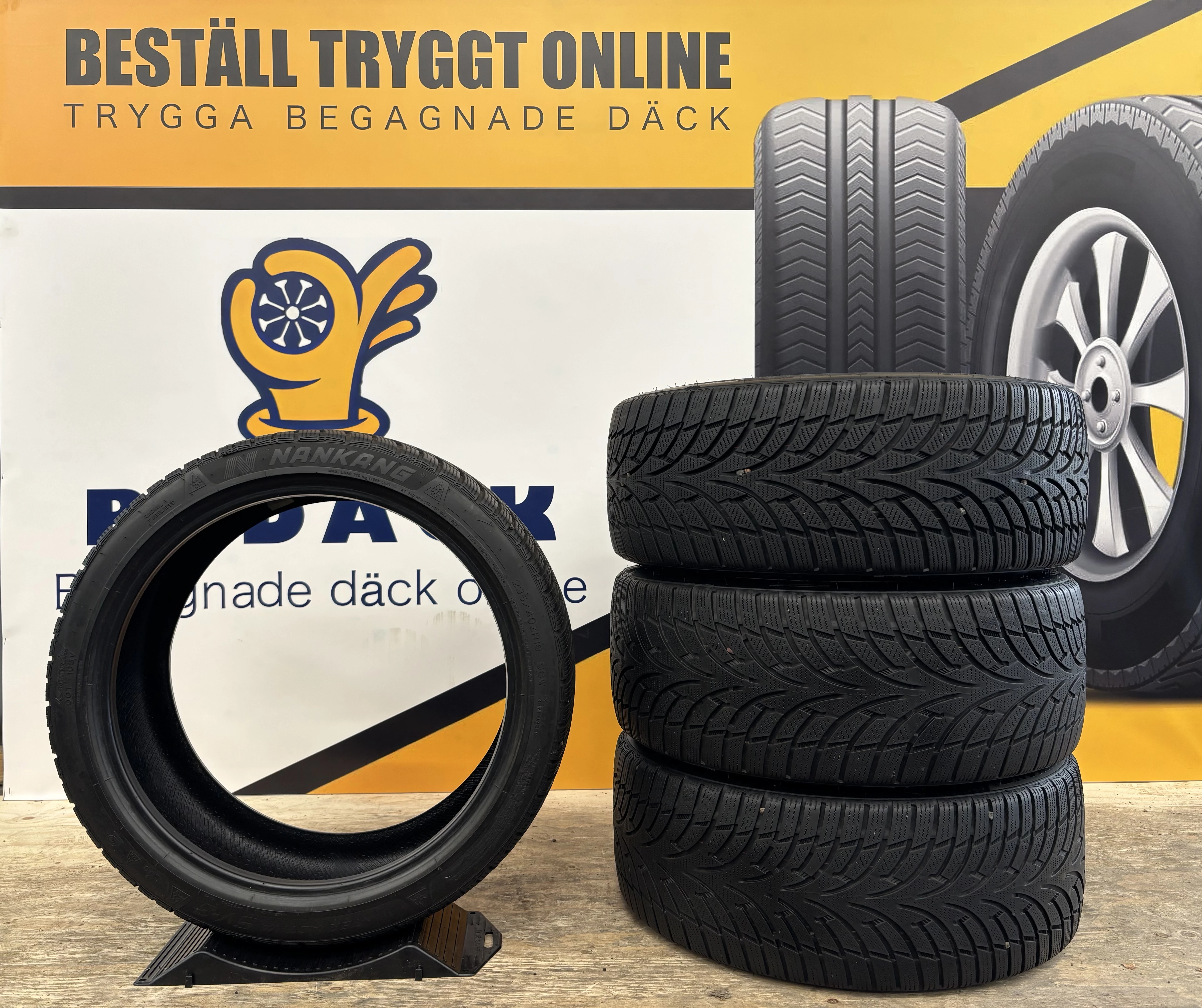 Nankang Winter Activa SV-3 235/40/19