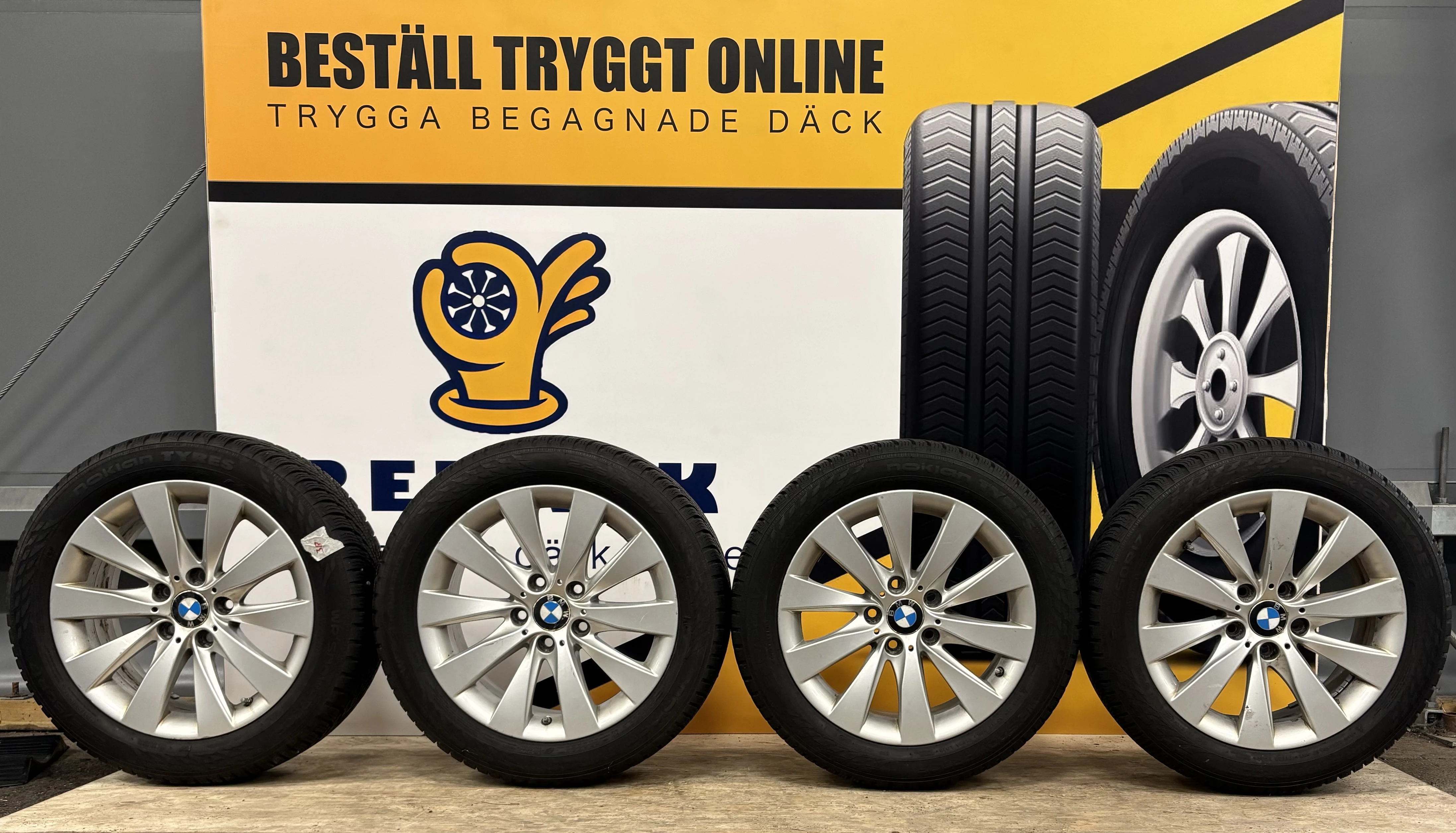 BMW 3-serie + X1 (E84) 225/50/17 Friktion (M+S)